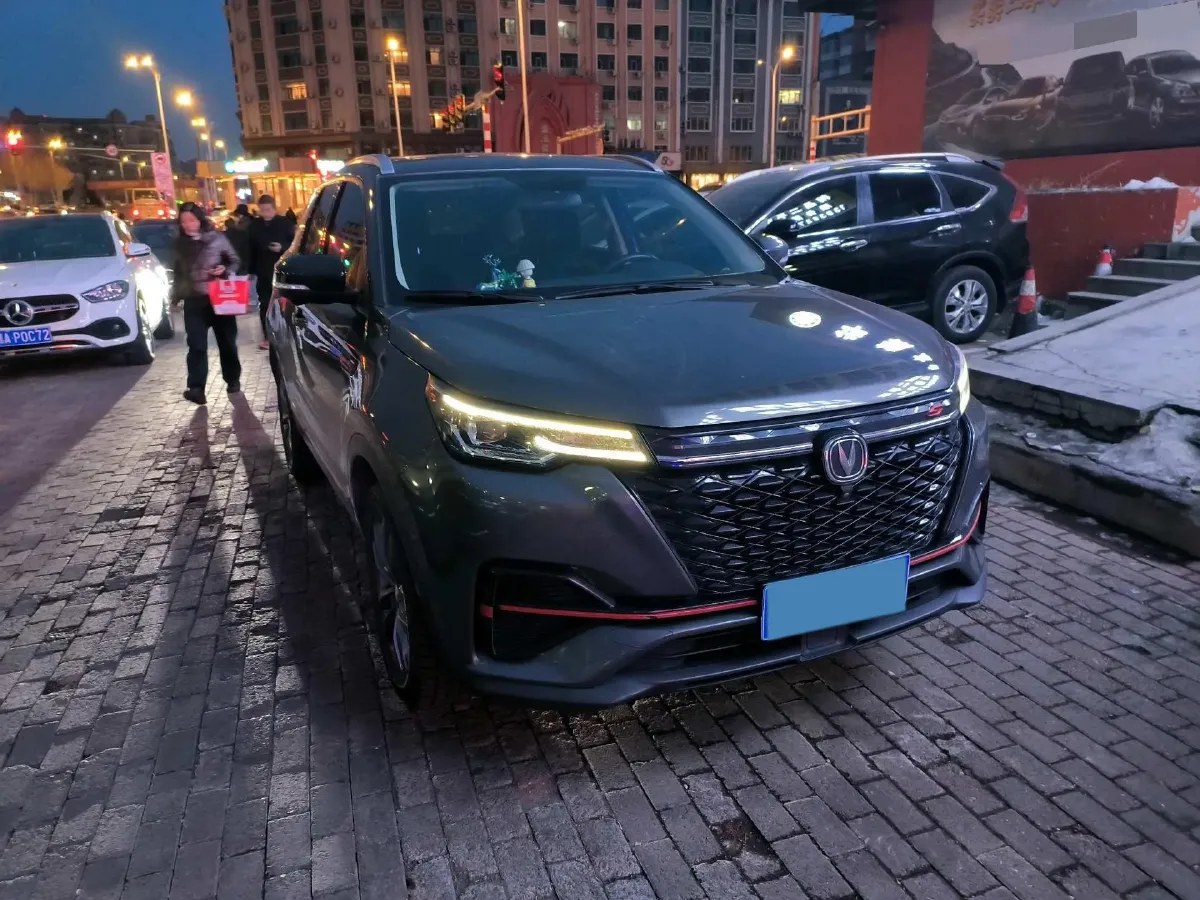 2021 ChangAn CS55 Plus 1.5T 180HP L4 7DCT,autocango,china used car exporter,china ev exporter,chinese used car exporter,chinese used ev exporter