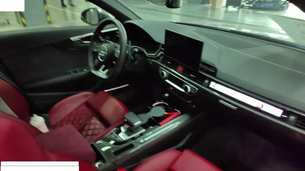 2023 Audi S4 3.0T 354HP V6 8AT,autocango,china used car exporter,china ev exporter,chinese used car exporter,chinese used ev exporter