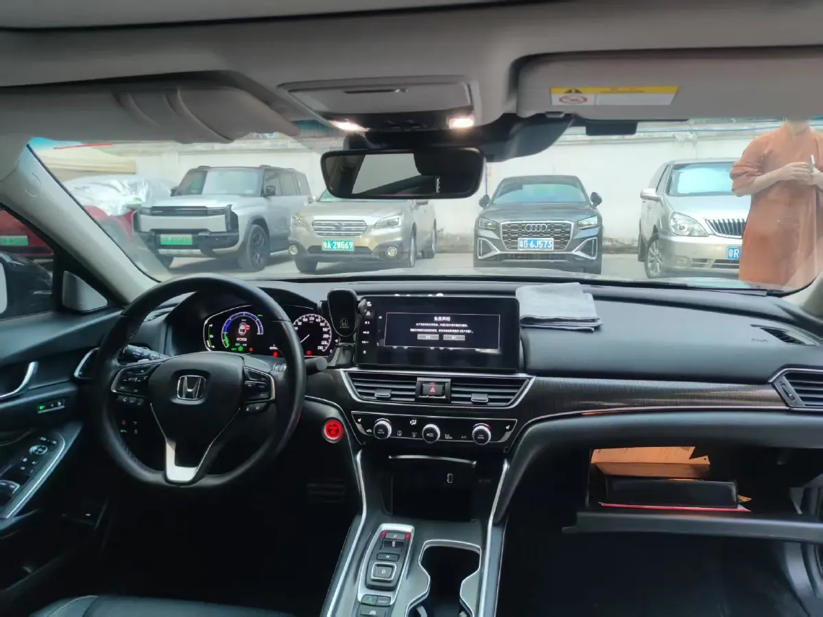 2022 Honda Accord 2.0L 146HP L4 E-CVT Hybrid,autocango,china used car exporter,china ev exporter,chinese used car exporter,chinese used ev exporter