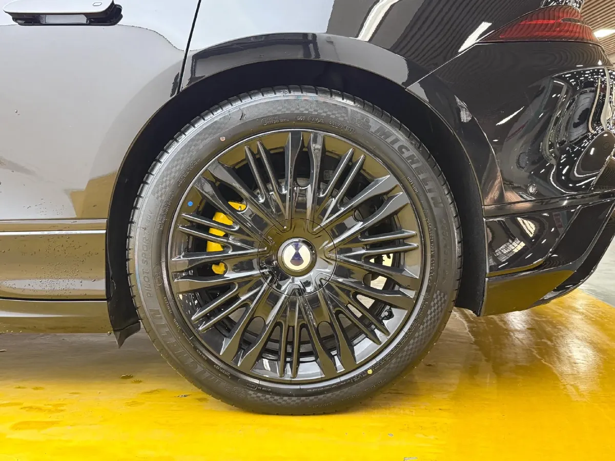 2024 Denza DenzaZ9GT 2.0T 207HP L4 E-CVT PHEV 38.5KWH,autocango,china used car exporter,china ev exporter,chinese used car exporter,chinese used ev exporter