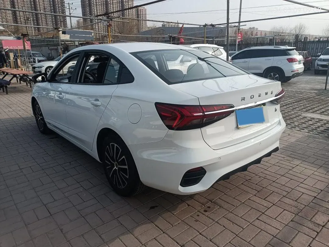 2021 Roewe i5 1.5L 120HP L4 CVT,autocango,china used car exporter,china ev exporter,chinese used car exporter,chinese used ev exporter