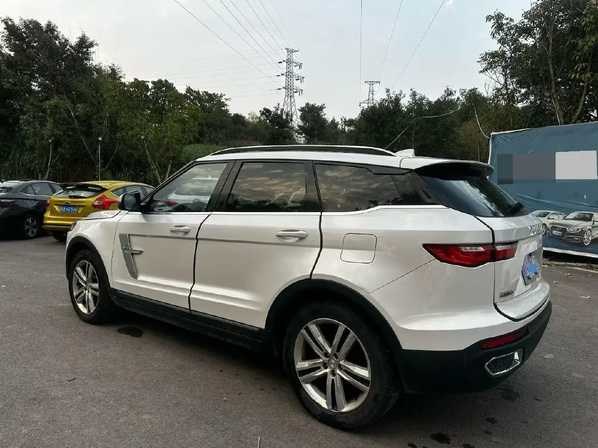 2017 Zotye T700 1.8T 177HP L4 6DCT,autocango,china used car exporter,china ev exporter,chinese used car exporter,chinese used ev exporter