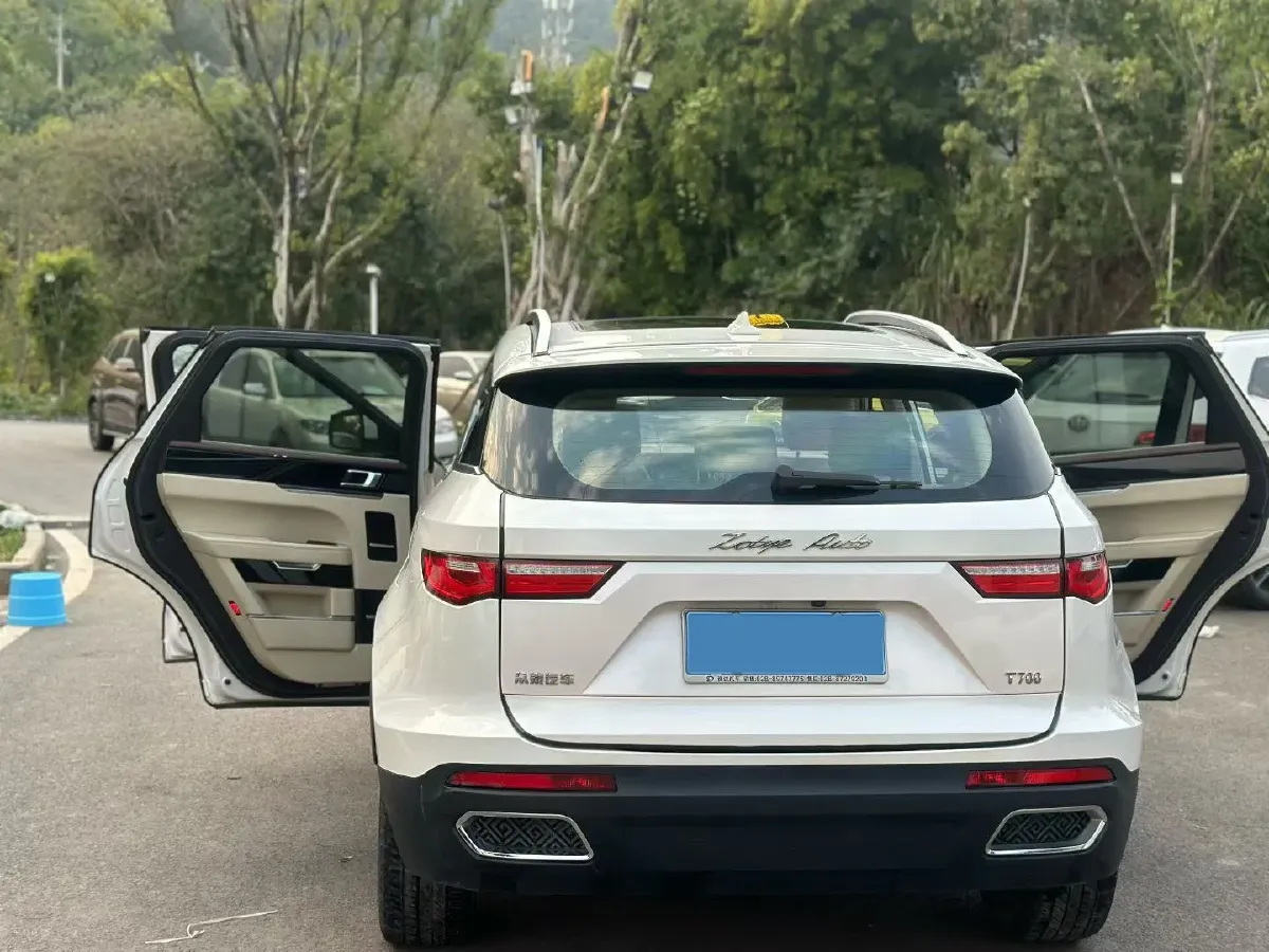 2017 Zotye T700 1.8T 177HP L4 6DCT,autocango,china used car exporter,china ev exporter,chinese used car exporter,chinese used ev exporter