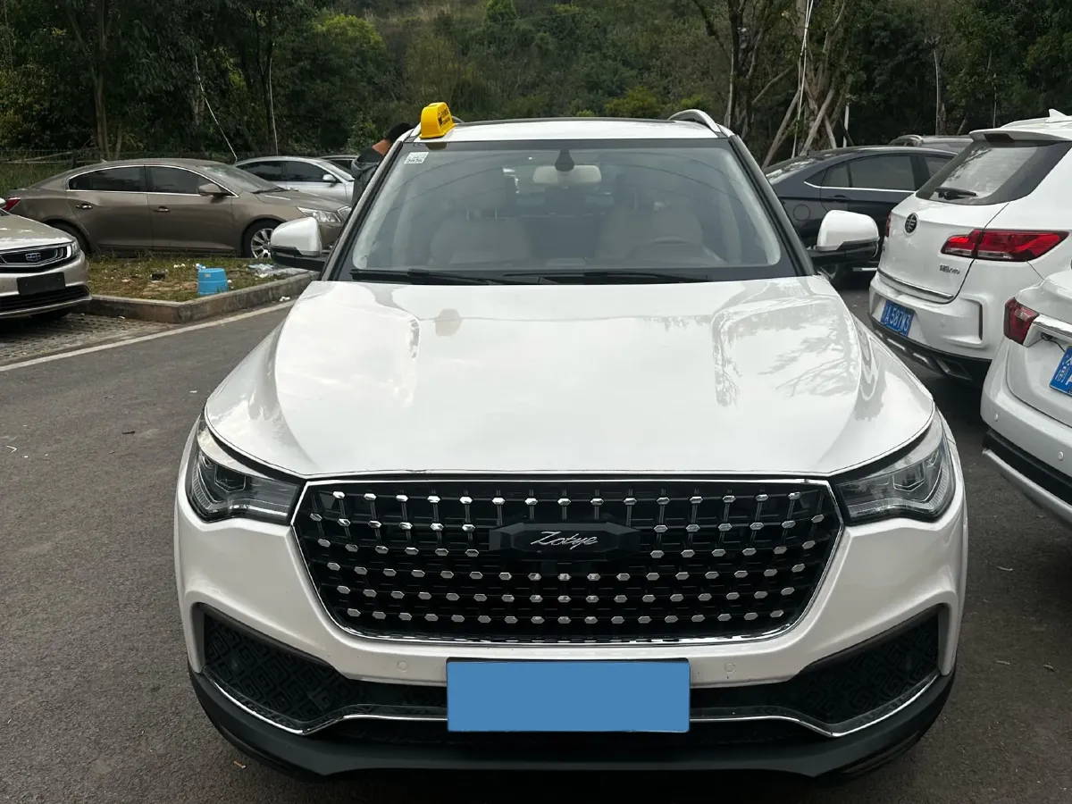 2017 Zotye T700 1.8T 177HP L4 6DCT,autocango,china used car exporter,china ev exporter,chinese used car exporter,chinese used ev exporter