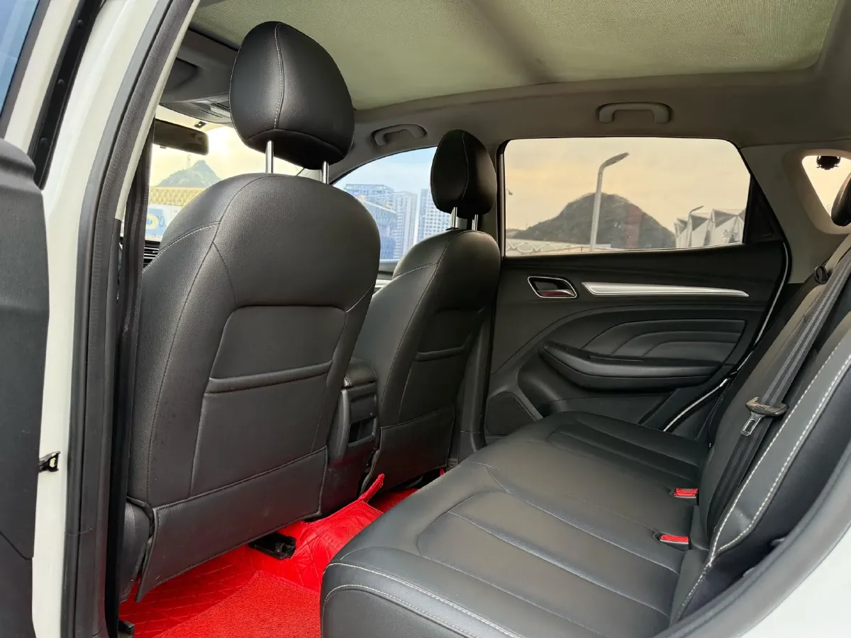 2018 Roewe RX5 1.5T 169HP L4 6MT,autocango,china used car exporter,china ev exporter,chinese used car exporter,chinese used ev exporter