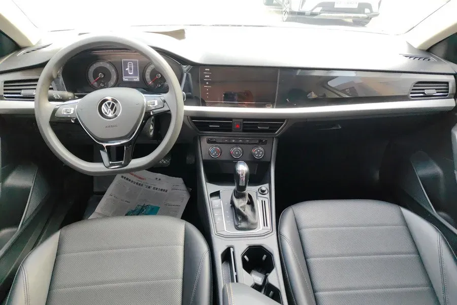 2021 Volkswagen Lavida 1.5L 113HP L4 6AT,autocango,china used car exporter,china ev exporter,chinese used car exporter,chinese used ev exporter