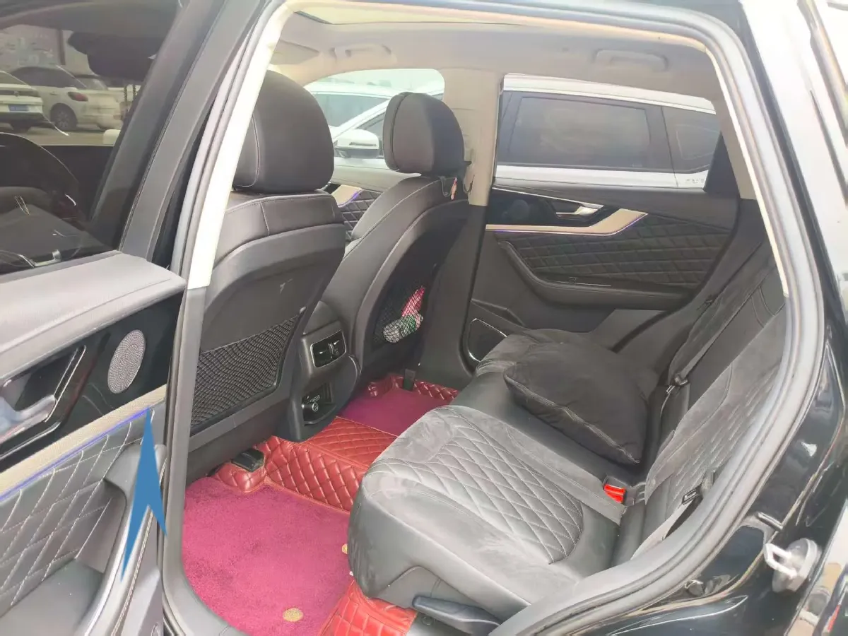 2019 HongQi HS5 2.0T 224HP L4 6AT,autocango,china used car exporter,china ev exporter,chinese used car exporter,chinese used ev exporter