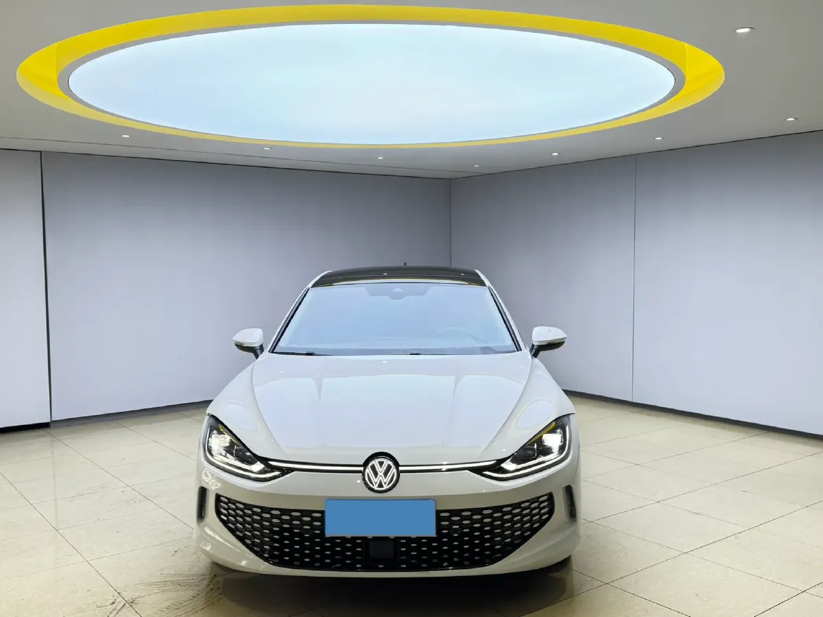 2023 Volkswagen Lamando 1.4T 150HP L4 7DCT,autocango,china used car exporter,china ev exporter,chinese used car exporter,chinese used ev exporter
