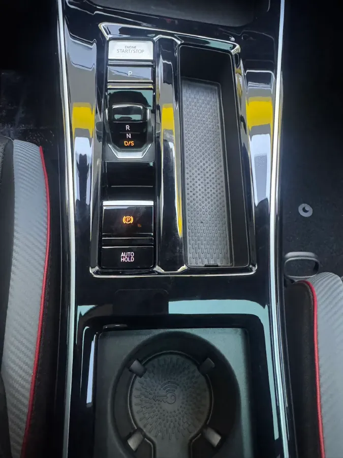 2023 Volkswagen Lamando 1.4T 150HP L4 7DCT,autocango,china used car exporter,china ev exporter,chinese used car exporter,chinese used ev exporter