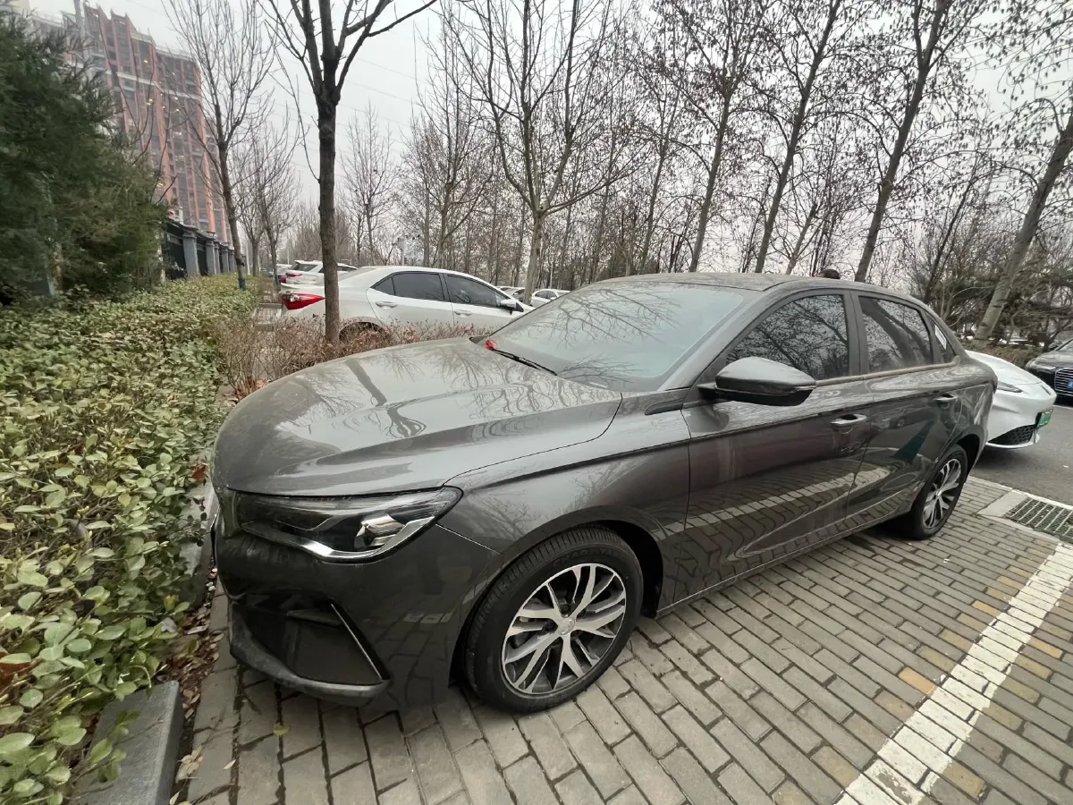 2022 Geely Emgrand 1.5L 114HP L4 5MT,autocango,china used car exporter,china ev exporter,chinese used car exporter,chinese used ev exporter