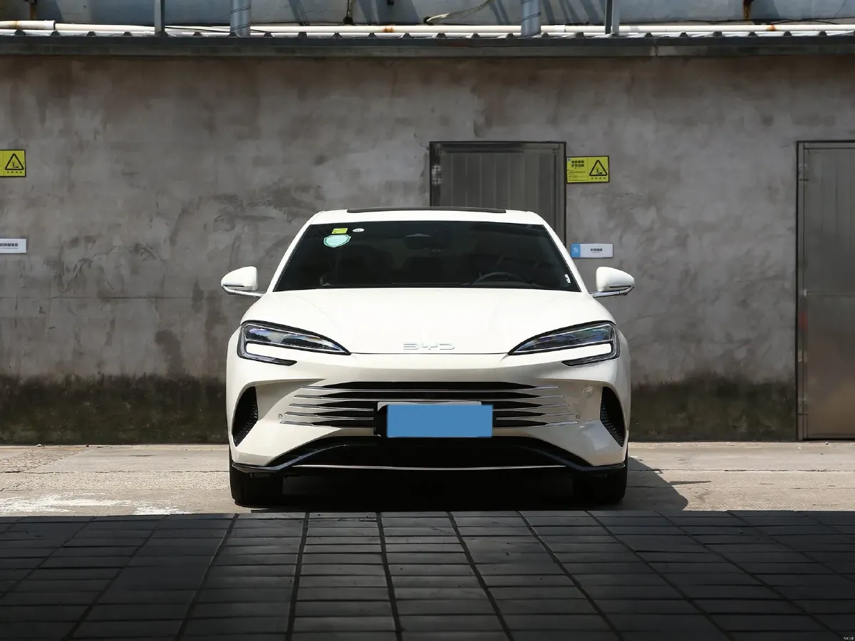 2025 BYD Seal07 DM-i 1.5L 101HP L4 E-CVT PHEV 17.6KWH,autocango,china used car exporter,china ev exporter,chinese used car exporter,chinese used ev exporter