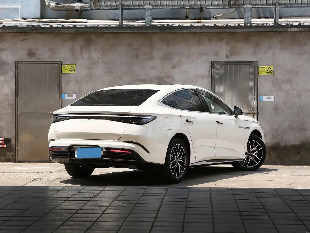 2025 BYD Seal07 DM-i 1.5L 101HP L4 E-CVT PHEV 17.6KWH,autocango,china used car exporter,china ev exporter,chinese used car exporter,chinese used ev exporter