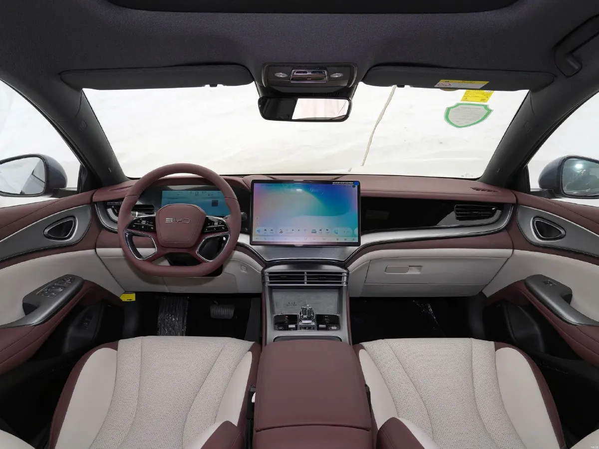 2025 BYD Seal07 DM-i 1.5L 101HP L4 E-CVT PHEV 17.6KWH,autocango,china used car exporter,china ev exporter,chinese used car exporter,chinese used ev exporter