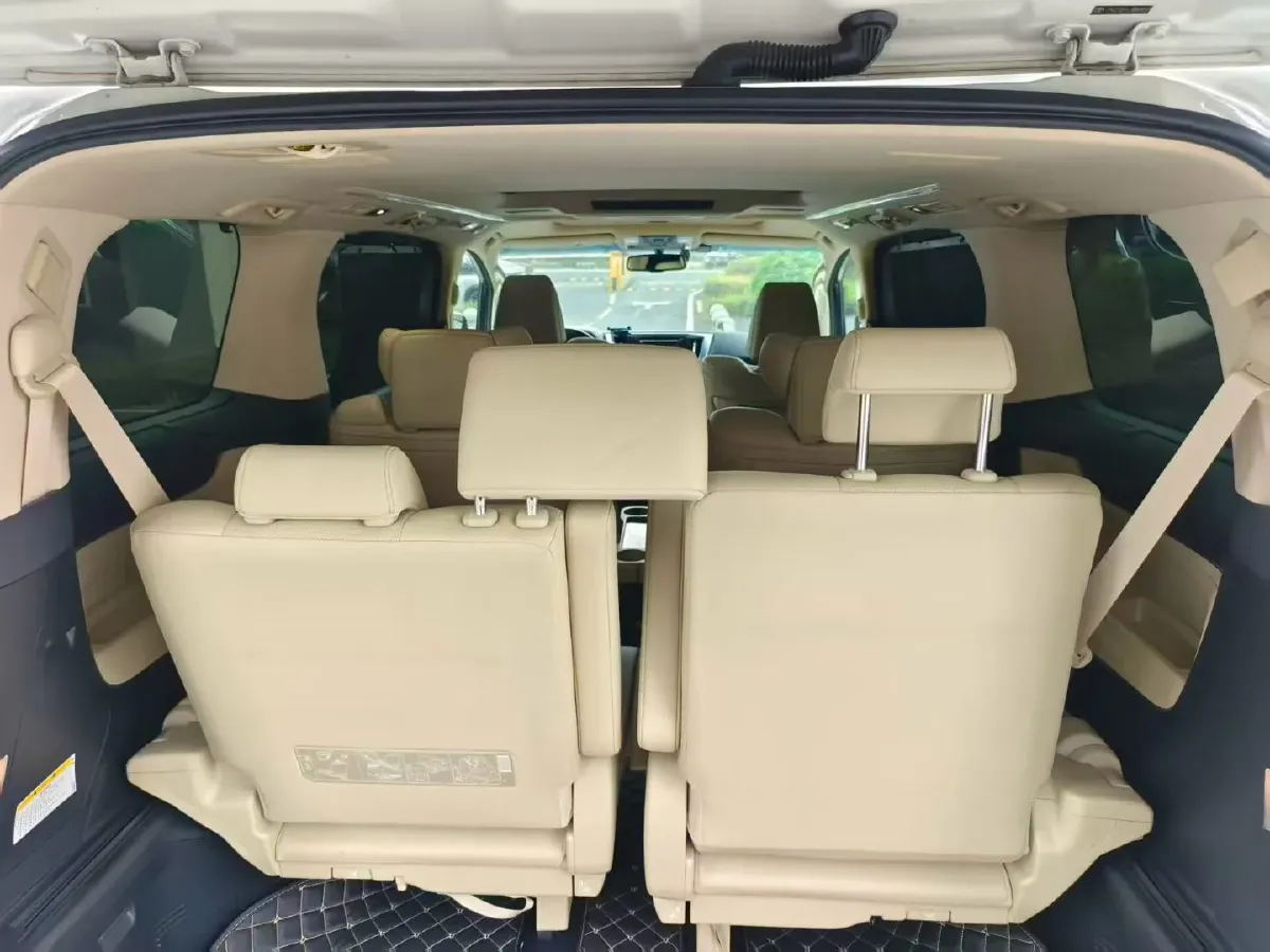 2018 Toyota Alphard 3.5L 301HP V6 8AT,autocango,china used car exporter,china ev exporter,chinese used car exporter,chinese used ev exporter