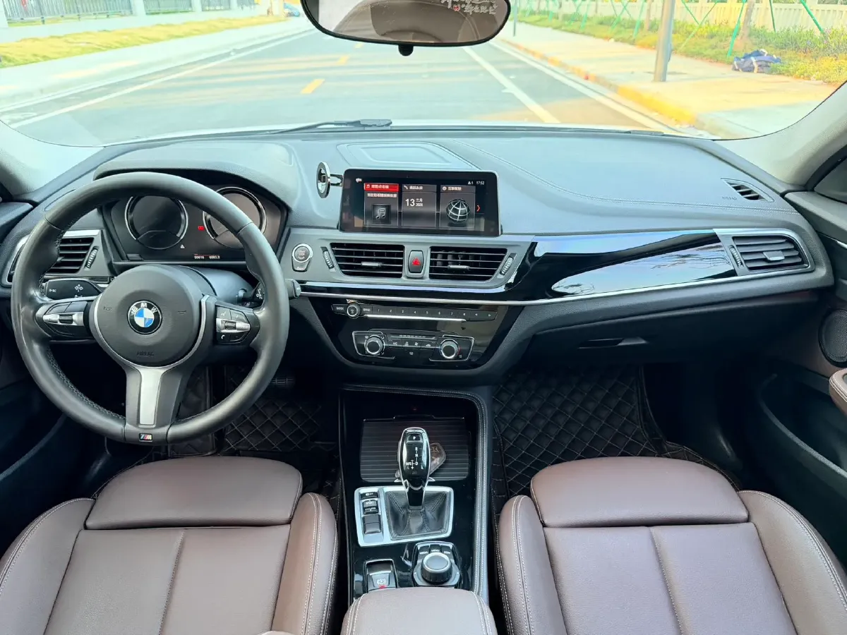 2020 BMW 1 Series 1.5T 140HP L3 7DCT,autocango,china used car exporter,china ev exporter,chinese used car exporter,chinese used ev exporter