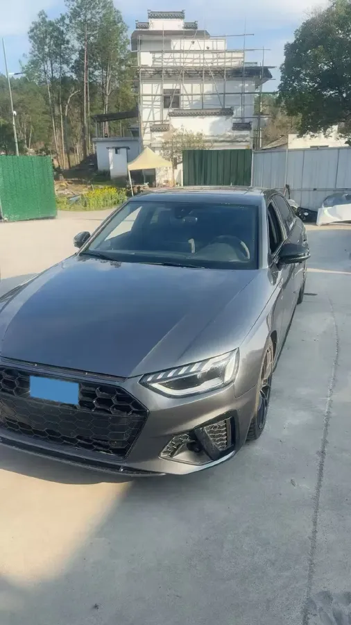 2023 Audi A4L 2.0T 190HP L4 7DCT,autocango,china used car exporter,china ev exporter,chinese used car exporter,chinese used ev exporter