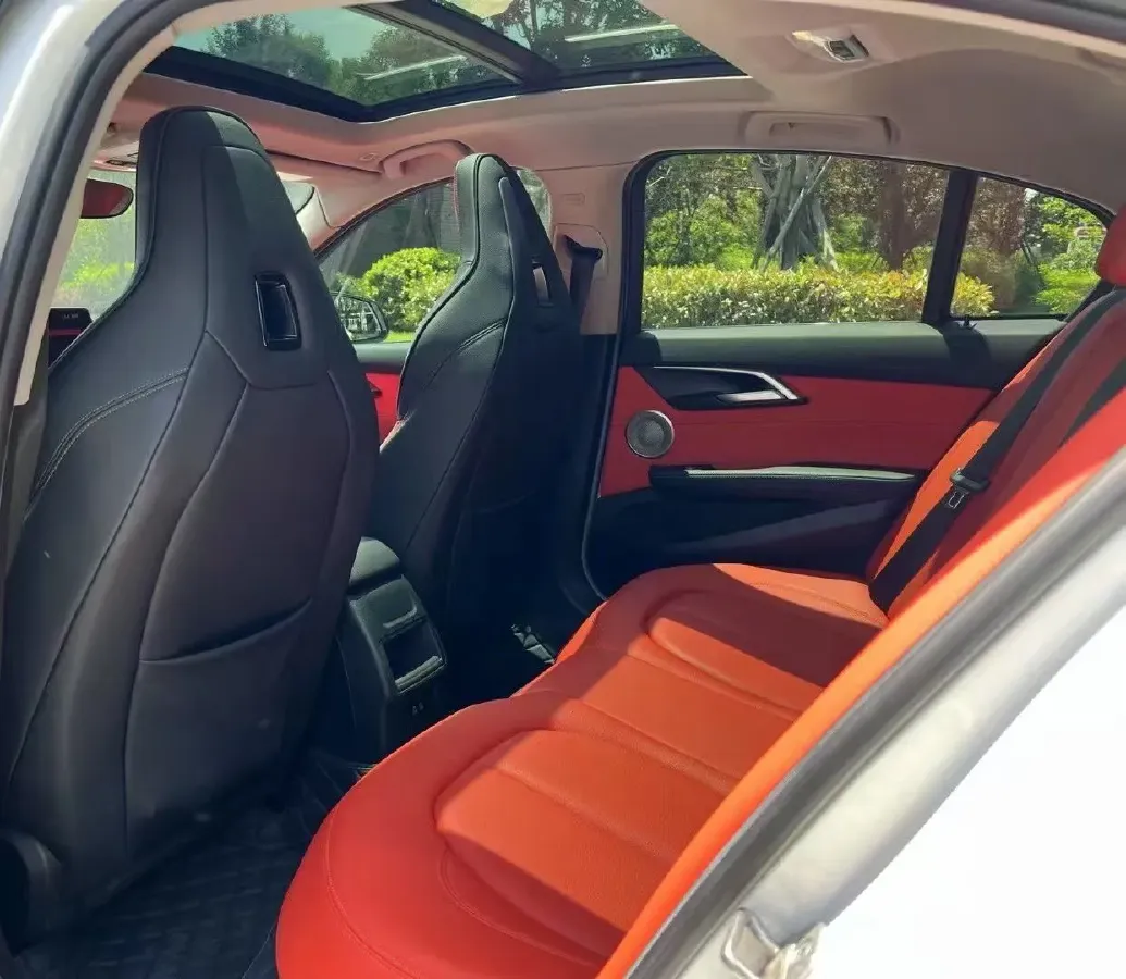 2022 BMW 1 Series 2.0T 192HP L4 7DCT,autocango,china used car exporter,china ev exporter,chinese used car exporter,chinese used ev exporter