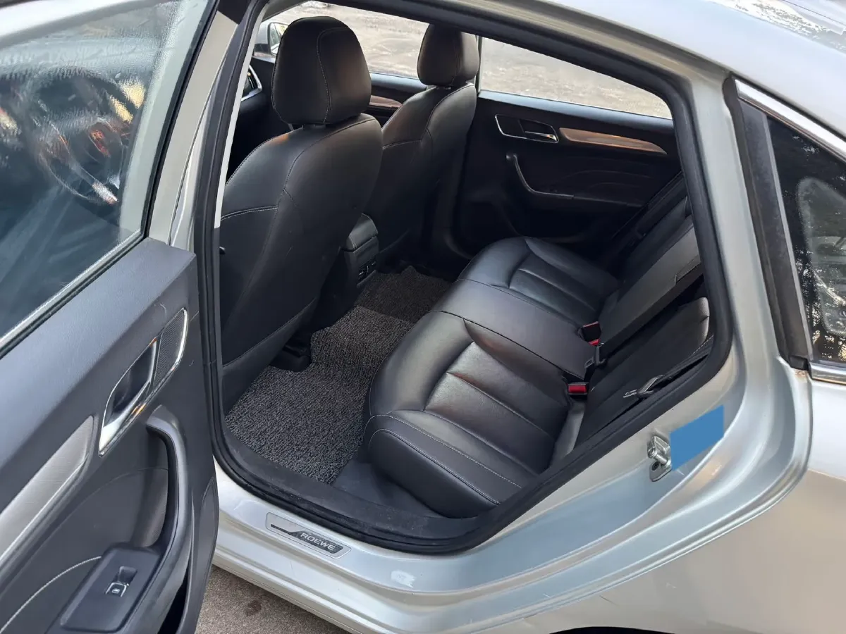 2017 Roewe i6 1.0T 125HP L3 2AT PHEV,autocango,china used car exporter,china ev exporter,chinese used car exporter,chinese used ev exporter