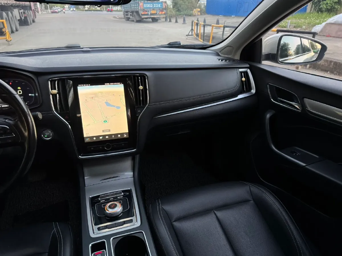 2017 Roewe i6 1.0T 125HP L3 2AT PHEV,autocango,china used car exporter,china ev exporter,chinese used car exporter,chinese used ev exporter