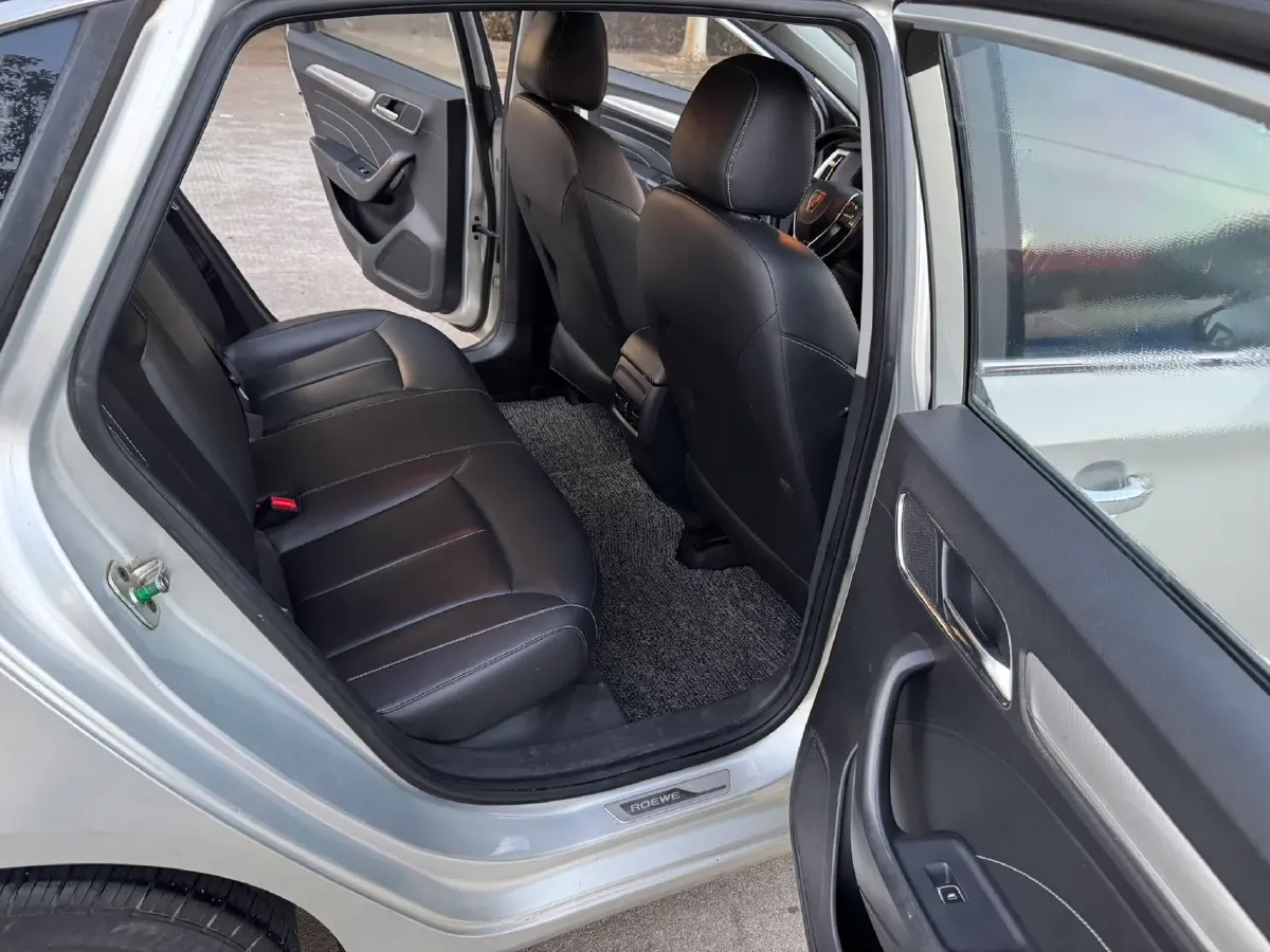 2017 Roewe i6 1.0T 125HP L3 2AT PHEV,autocango,china used car exporter,china ev exporter,chinese used car exporter,chinese used ev exporter