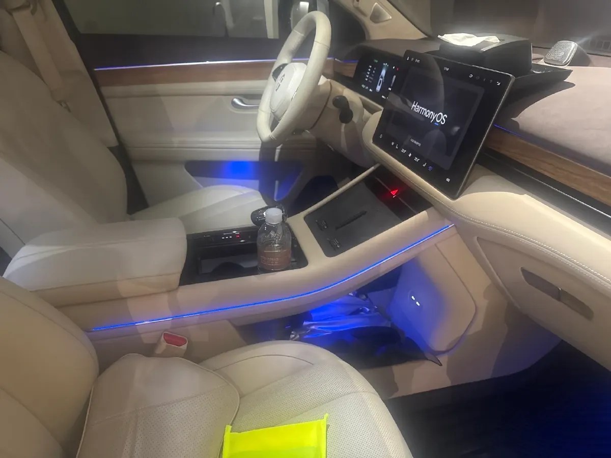 2024 Ford Transit 2.0T 143HP L4 9AT,autocango,china used car exporter,china ev exporter,chinese used car exporter,chinese used ev exporter