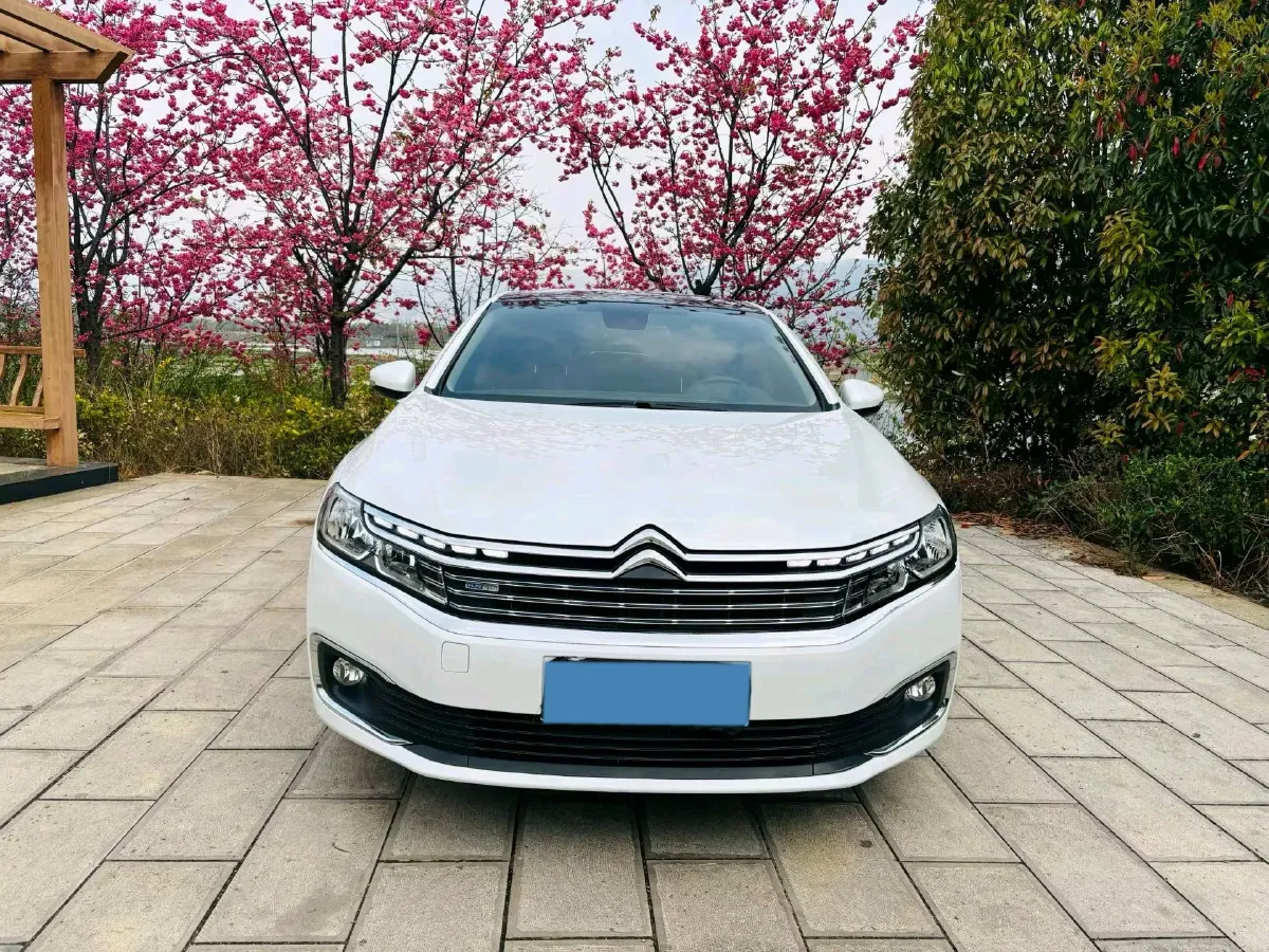 2021 Citroen C6 1.8T 211HP L4 8AT,autocango,china used car exporter,china ev exporter,chinese used car exporter,chinese used ev exporter