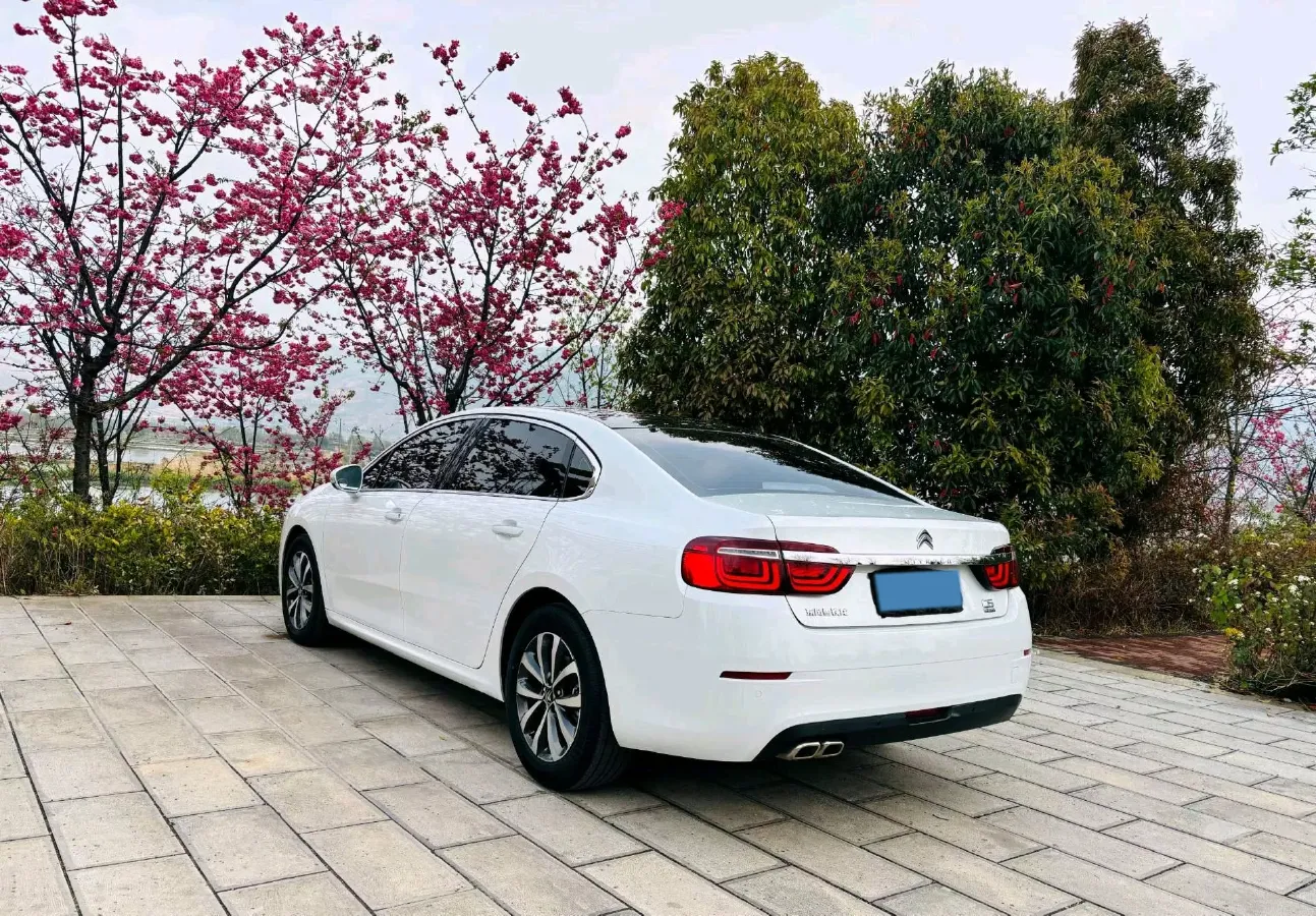 2021 Citroen C6 1.8T 211HP L4 8AT,autocango,china used car exporter,china ev exporter,chinese used car exporter,chinese used ev exporter