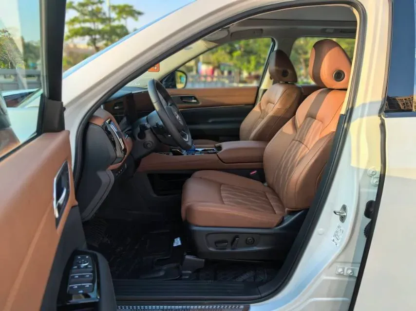 2024 Nissan Pathfinder 2.0T 252HP L4 9AT,autocango,china used car exporter,china ev exporter,chinese used car exporter,chinese used ev exporter