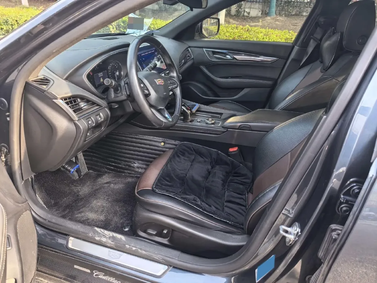 2020 Cadillac CT5 2.0T 237HP L4 10AT,autocango,china used car exporter,china ev exporter,chinese used car exporter,chinese used ev exporter