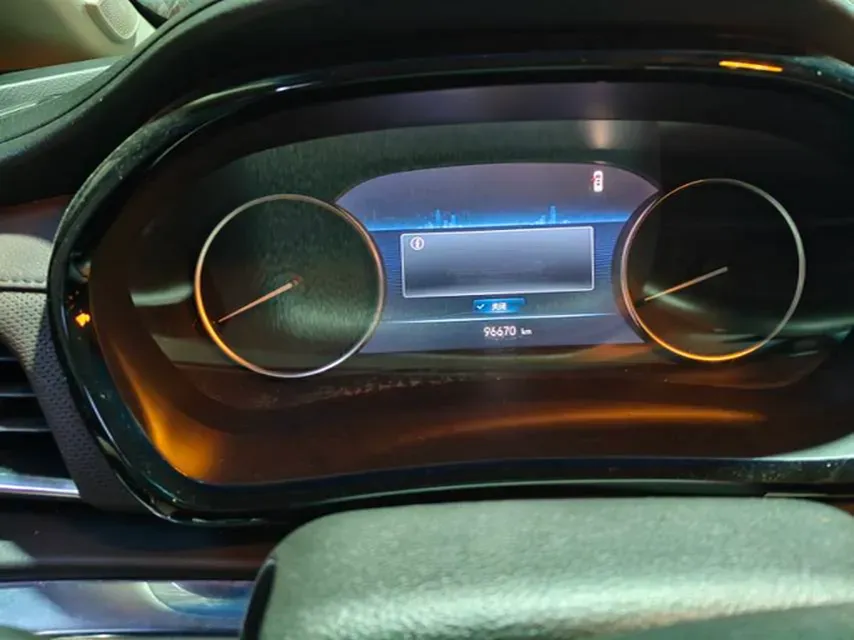 2023 Buick GL8 2.0T 237HP L4 9AT,autocango,china used car exporter,china ev exporter,chinese used car exporter,chinese used ev exporter