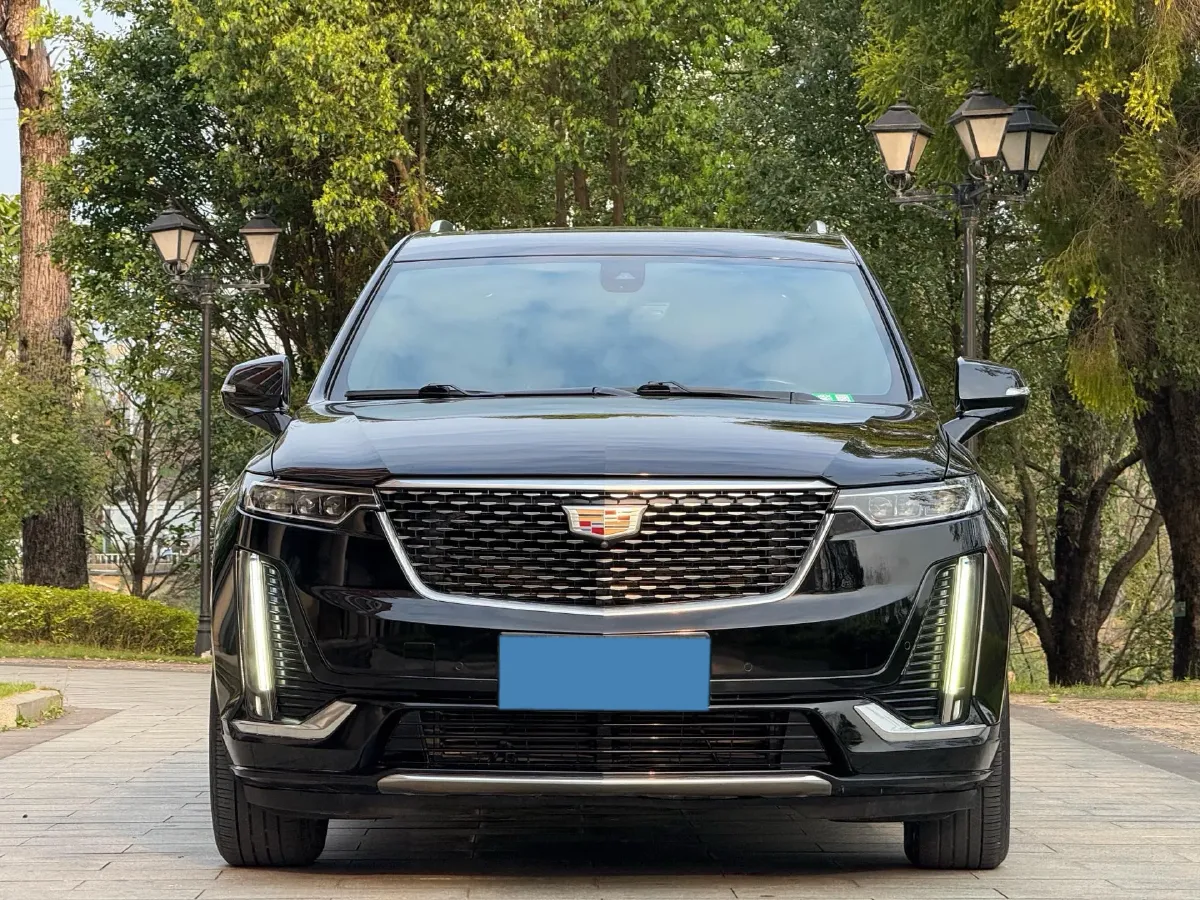 2022 Cadillac XT6 2.0T 237HP L4 9AT,autocango,china used car exporter,china ev exporter,chinese used car exporter,chinese used ev exporter