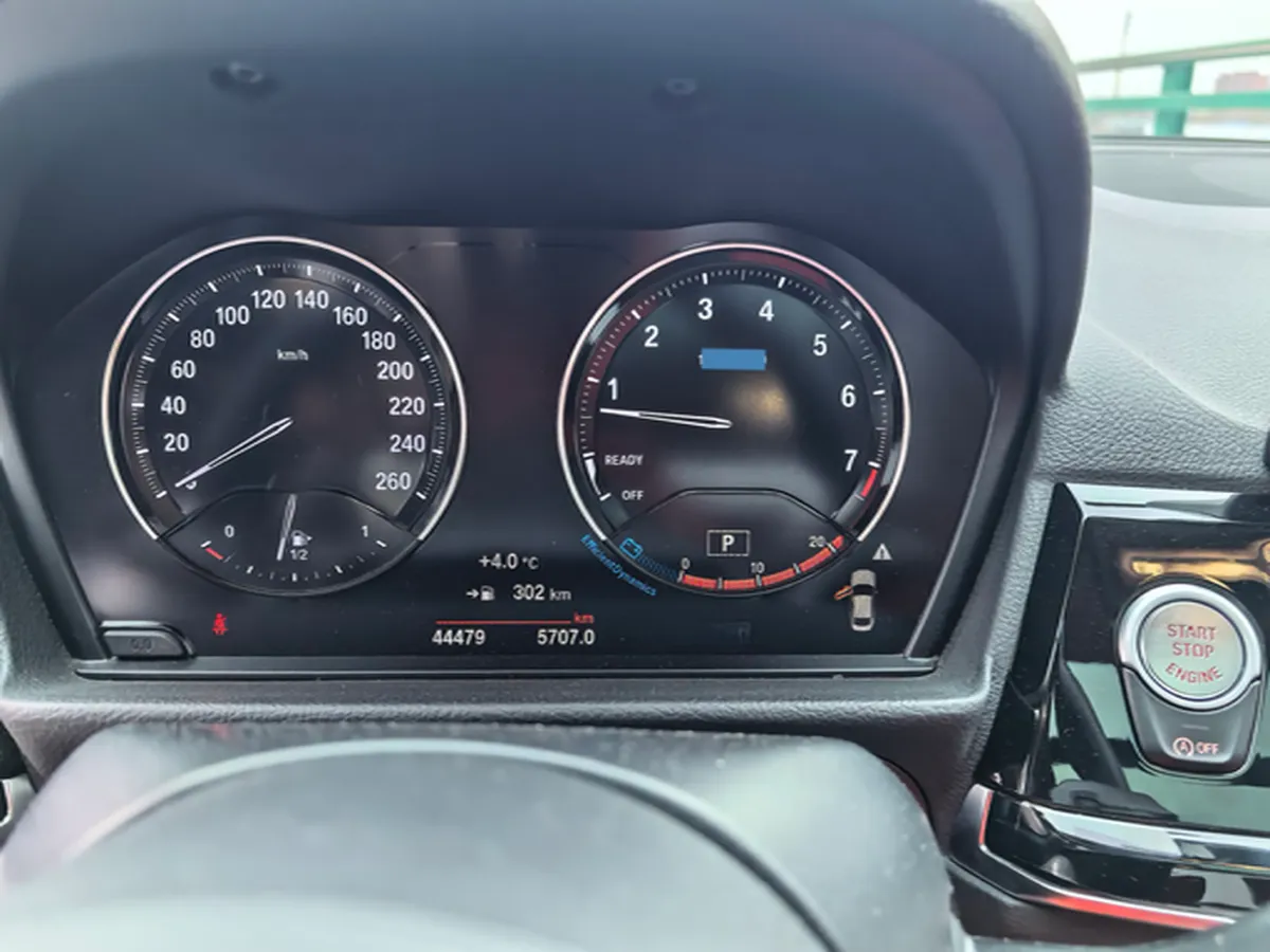 2022 BMW 1 Series 2.0T 192HP L4 7DCT,autocango,china used car exporter,china ev exporter,chinese used car exporter,chinese used ev exporter