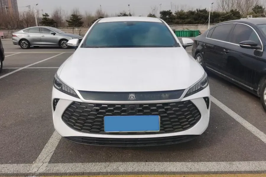 2025 BYD Qin Plus 1.5L 101HP L4 E-CVT PHEV 7.68KWH,autocango,china used car exporter,china ev exporter,chinese used car exporter,chinese used ev exporter