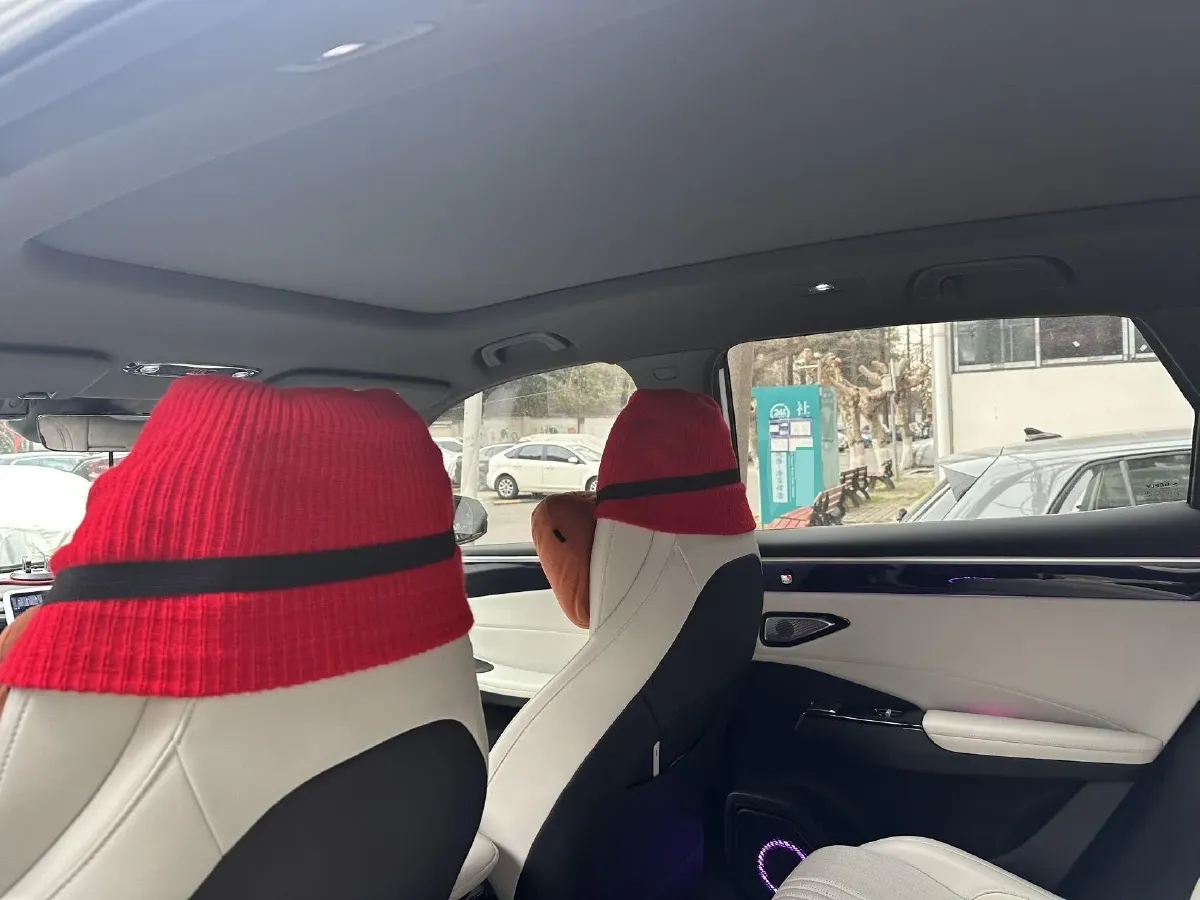 2023 Geely Galaxy L7 1.5T 163HP L4 3DHT PHEV 18.7KWH,autocango,china used car exporter,china ev exporter,chinese used car exporter,chinese used ev exporter