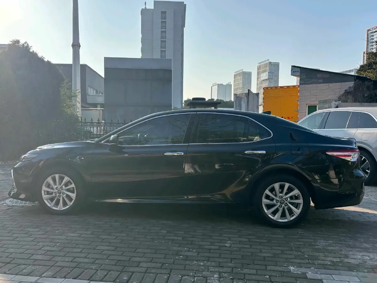 2021 Toyota Camry 2.0L 178HP L4 CVT,autocango,china used car exporter,china ev exporter,chinese used car exporter,chinese used ev exporter