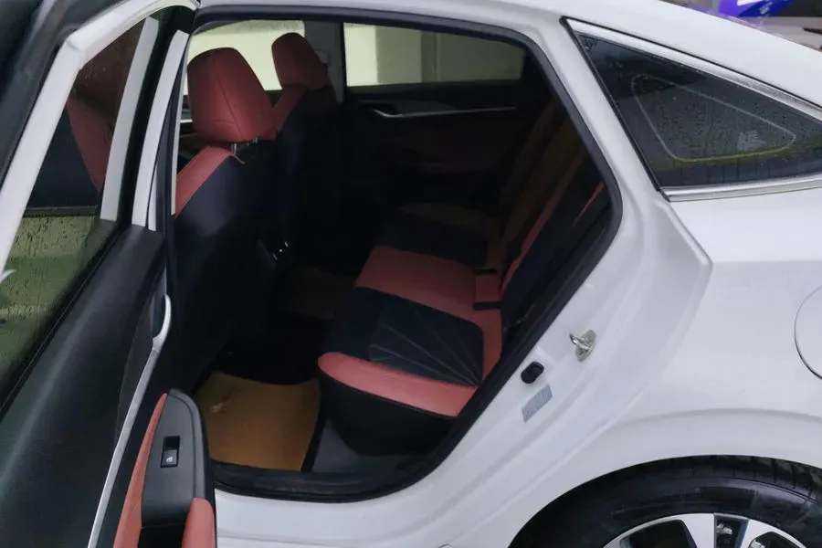 2023 ChangAn Eado 1.4T 160HP L4 7DCT,autocango,china used car exporter,china ev exporter,chinese used car exporter,chinese used ev exporter