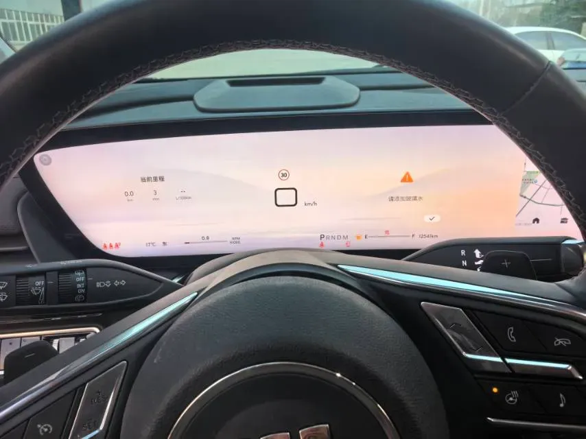 2025 Buick EnvisionPlus 2.0T 237HP L4 9AT,autocango,china used car exporter,china ev exporter,chinese used car exporter,chinese used ev exporter