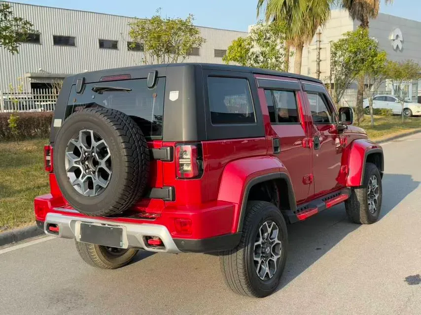 2018 Beijing BJ40 2.3T 250HP L4 6AT,autocango,china used car exporter,china ev exporter,chinese used car exporter,chinese used ev exporter