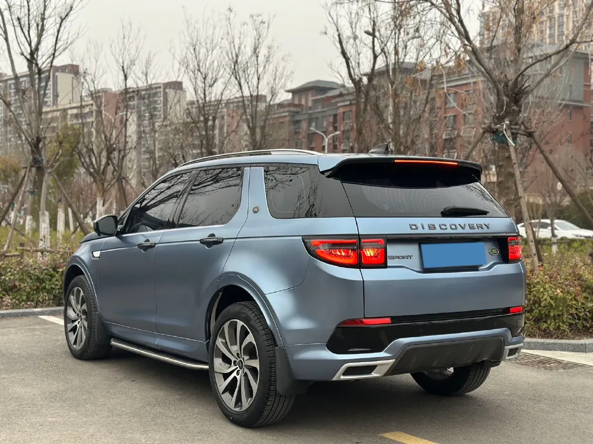 2020 Land Rover Discovery Sport 2.0T 249HP L4 9AT,autocango,china used car exporter,china ev exporter,chinese used car exporter,chinese used ev exporter
