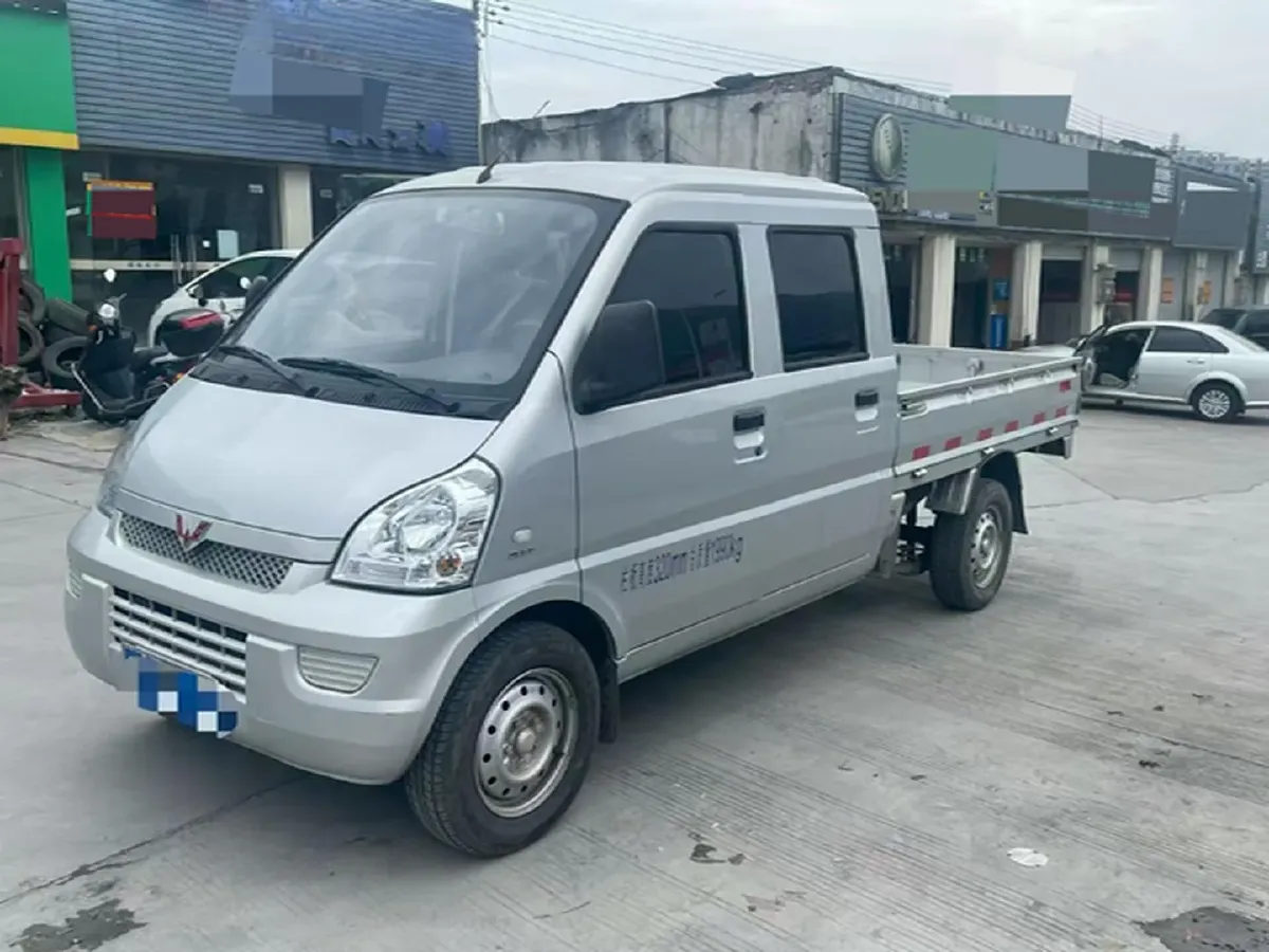 2019 WuLing RongGuang New Truck 1.5L 107HP L4 5MT,autocango,china used car exporter,china ev exporter,chinese used car exporter,chinese used ev exporter