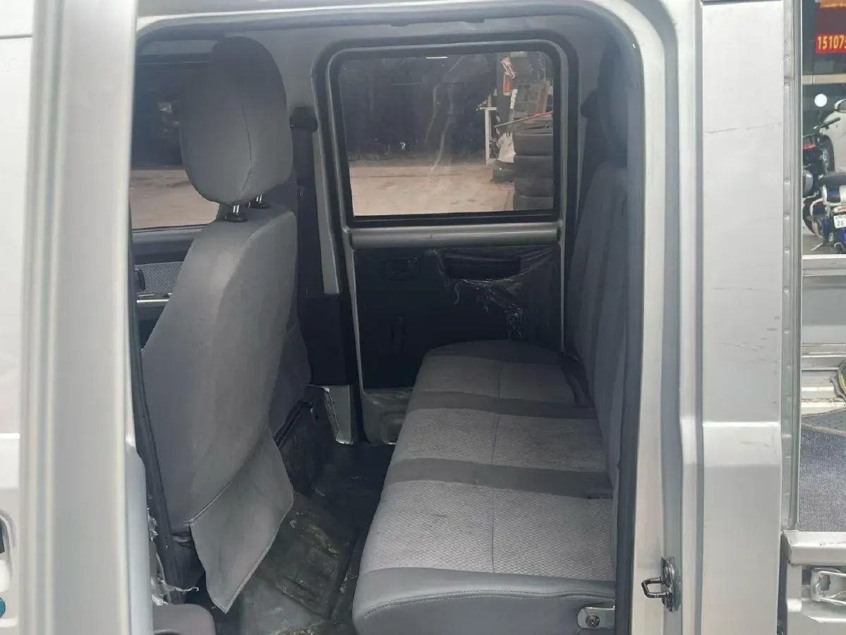 2019 WuLing RongGuang New Truck 1.5L 107HP L4 5MT,autocango,china used car exporter,china ev exporter,chinese used car exporter,chinese used ev exporter