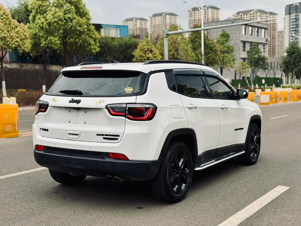 2020 Jeep Compass 1.3T 173HP L4 7DCT,autocango,china used car exporter,china ev exporter,chinese used car exporter,chinese used ev exporter