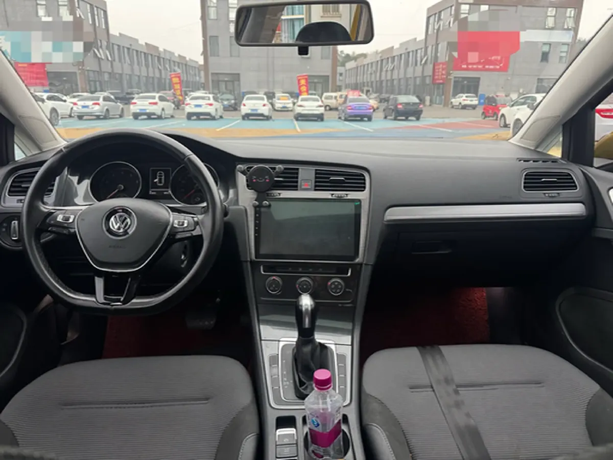 2018 Volkswagen Golf 1.4T 131HP L4 7DCT,autocango,china used car exporter,china ev exporter,chinese used car exporter,chinese used ev exporter