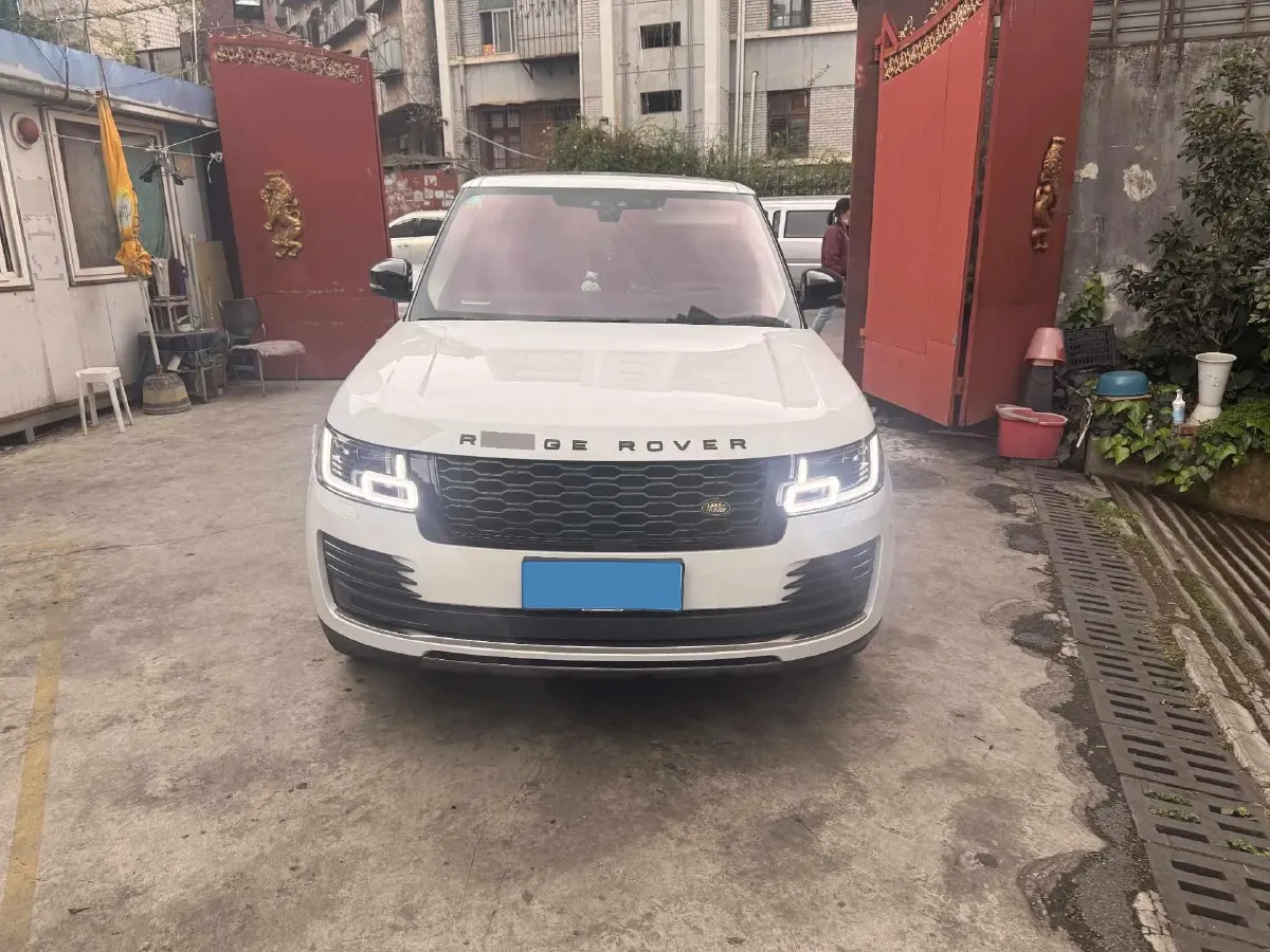 2020 Land Rover Range Rover 3.0T 360HP L6 8AT,autocango,china used car exporter,china ev exporter,chinese used car exporter,chinese used ev exporter