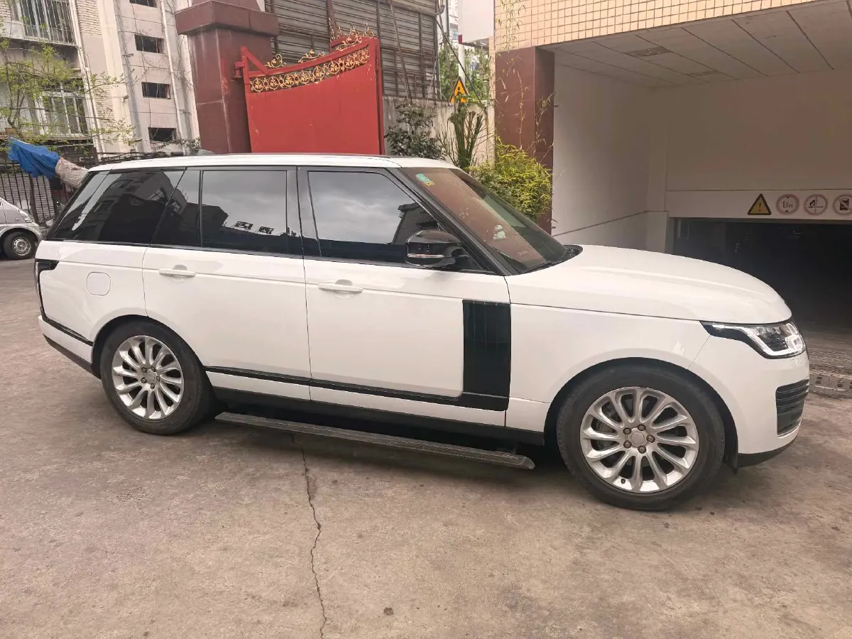2020 Land Rover Range Rover 3.0T 360HP L6 8AT,autocango,china used car exporter,china ev exporter,chinese used car exporter,chinese used ev exporter