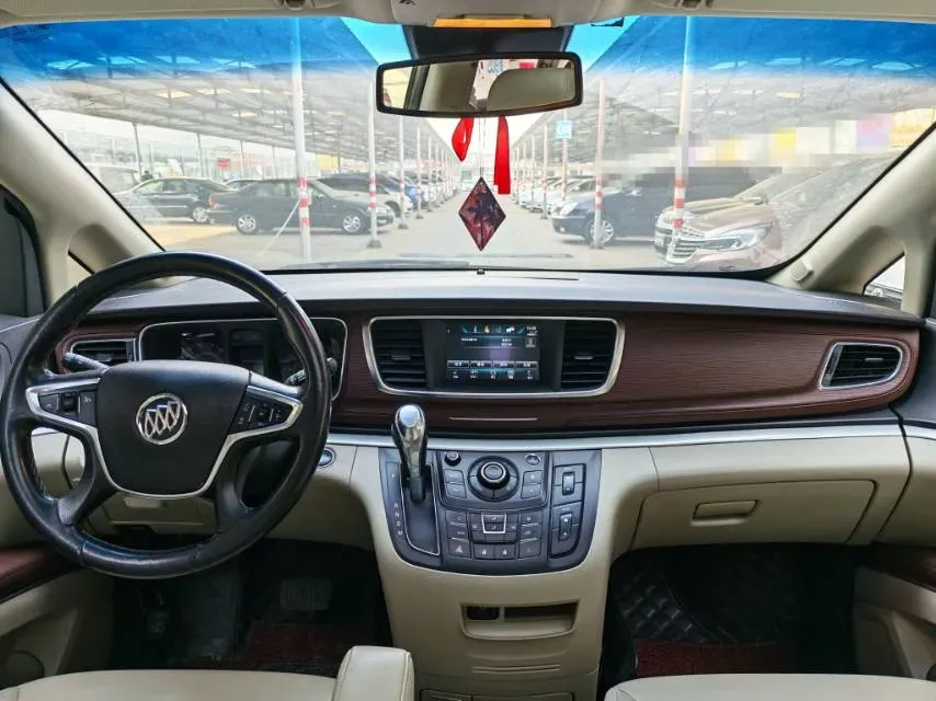 2018 Buick GL8 2.0T 260HP L4 6AT,autocango,china used car exporter,china ev exporter,chinese used car exporter,chinese used ev exporter