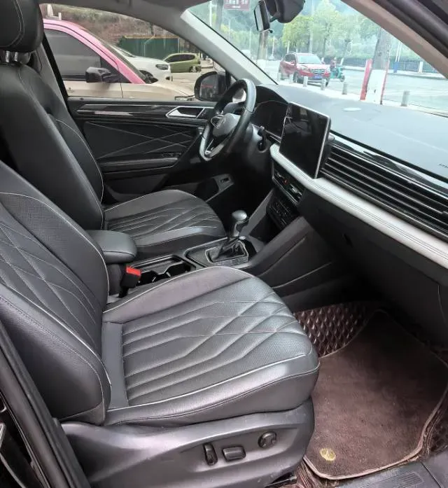 2023 Volkswagen Tiguan L 1.5T 160HP L4 7DCT,autocango,china used car exporter,china ev exporter,chinese used car exporter,chinese used ev exporter