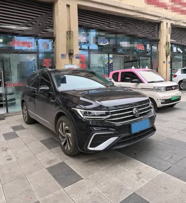 2023 Volkswagen Tiguan L 1.5T 160HP L4 7DCT,autocango,china used car exporter,china ev exporter,chinese used car exporter,chinese used ev exporter