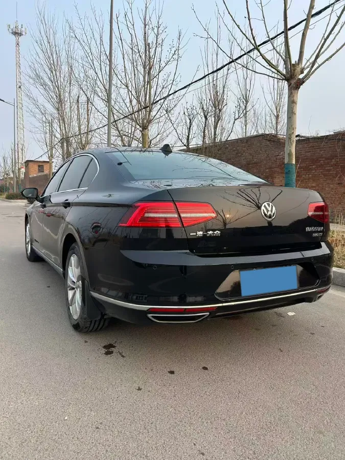 2018 Volkswagen Magotan 1.8T 180HP L4 7DCT,autocango,china used car exporter,china ev exporter,chinese used car exporter,chinese used ev exporter
