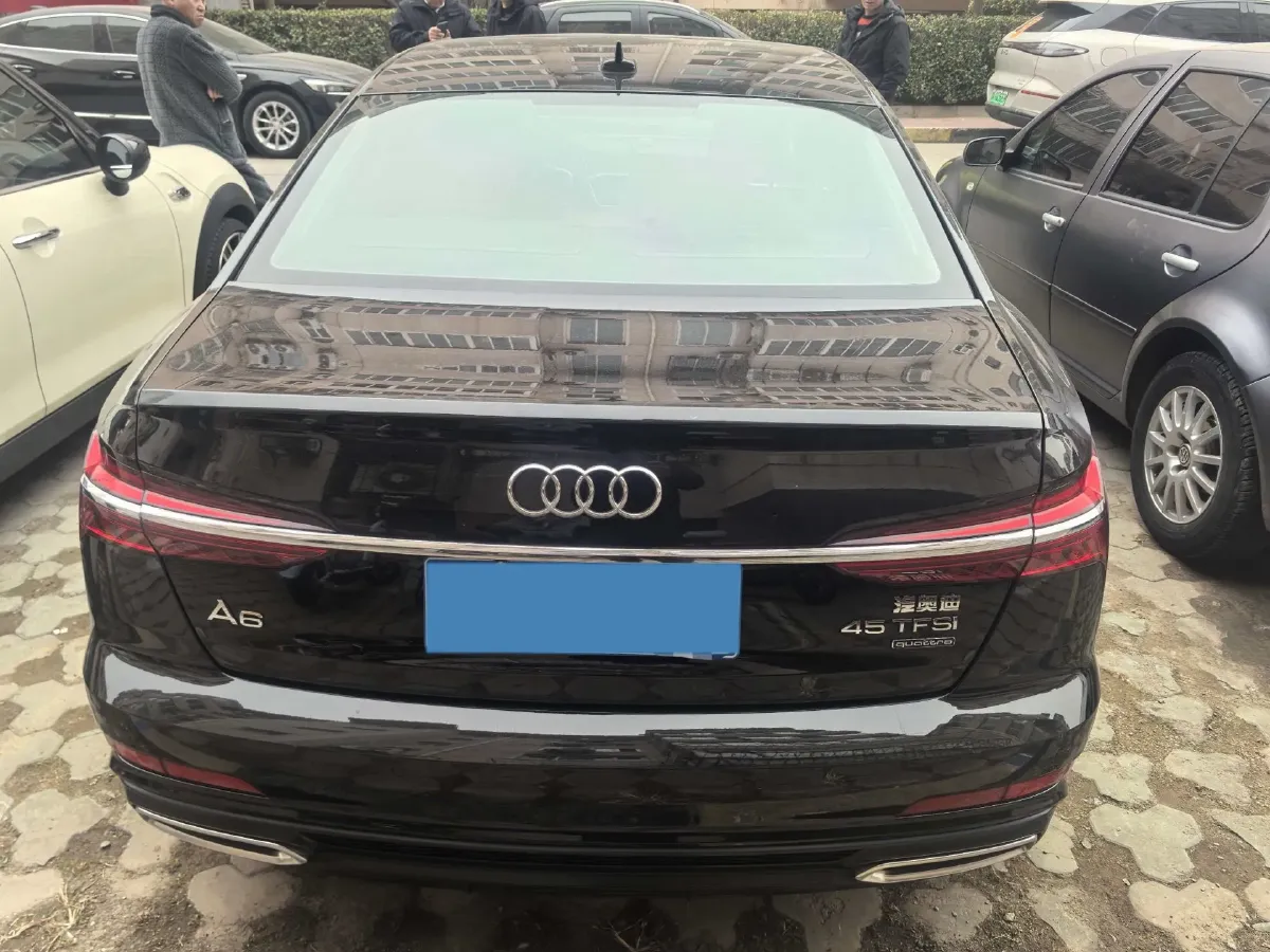 2021 Audi A6L 2.0T 224HP L4 7DCT,autocango,china used car exporter,china ev exporter,chinese used car exporter,chinese used ev exporter